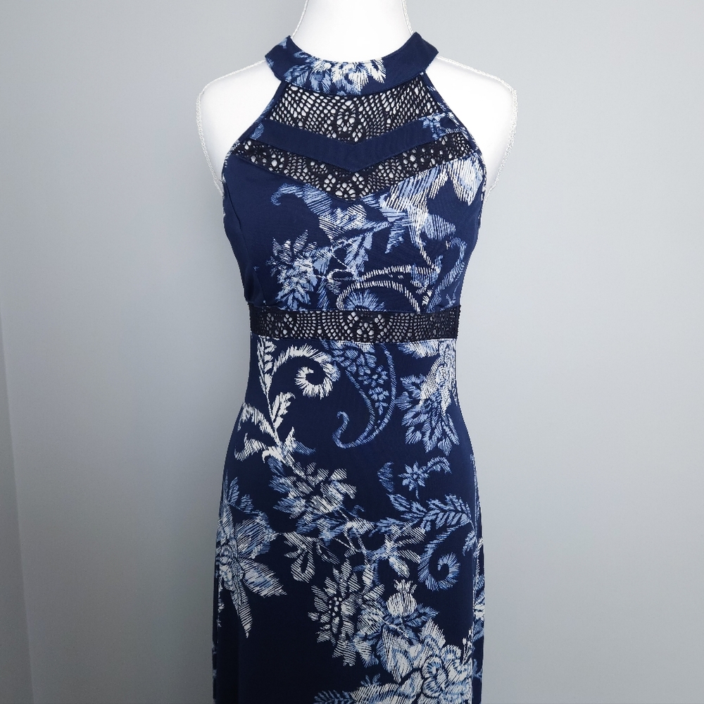 Emerald Sundae S Navy Blue Floral Lace Inset Maxi Dress – Small